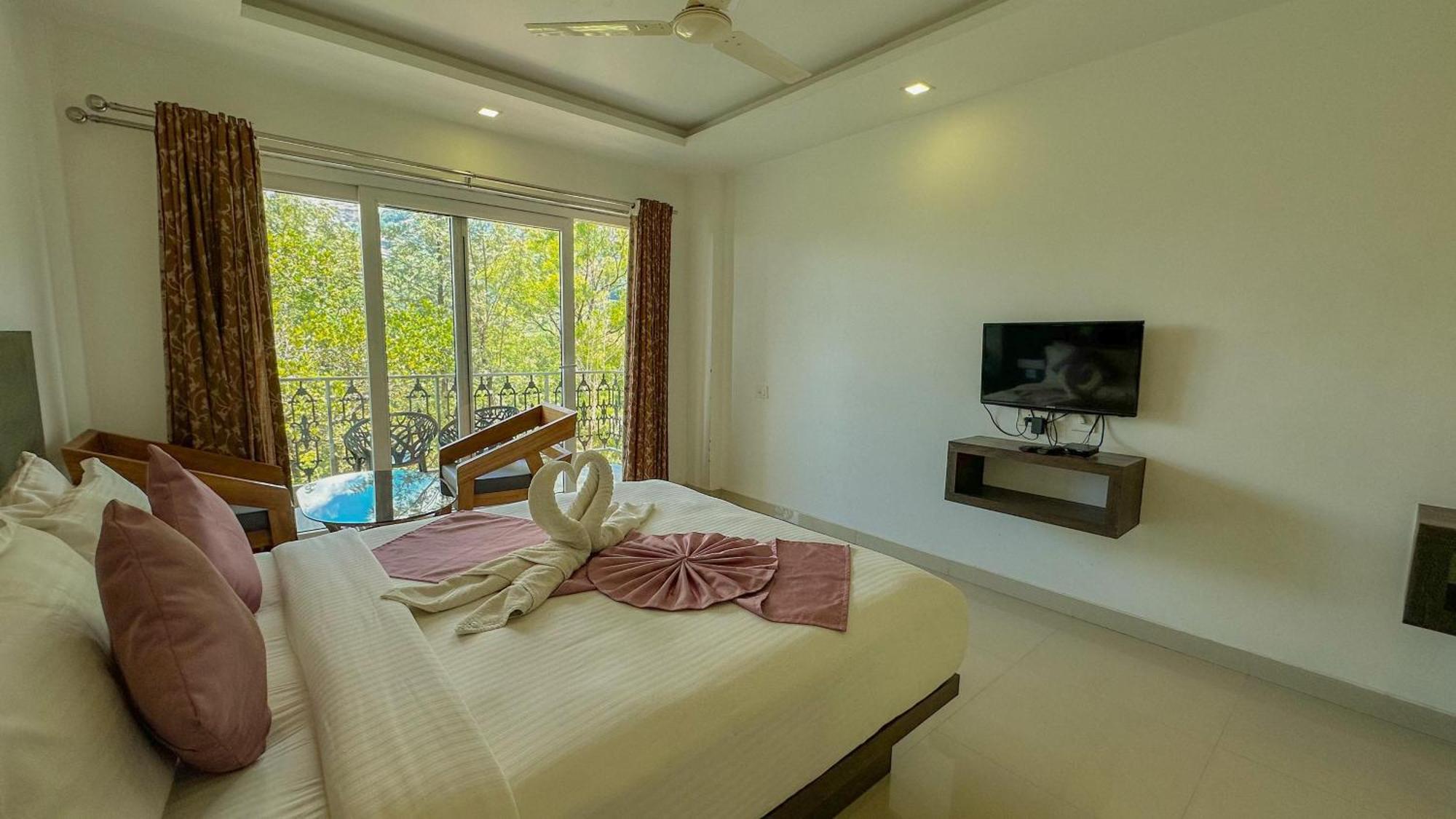 Hotel The Heights Munnar Exterior foto
